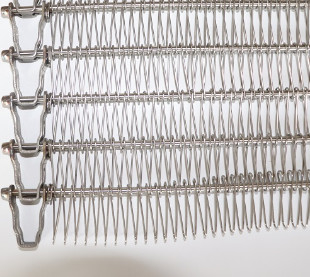 Stainless Steel Wire Link Herringbone Conveyor Belt For Sushi