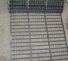 Food industrial Flat Flex Wire Extruded Steel Mesh Conveyor Belt For Bread Baking
