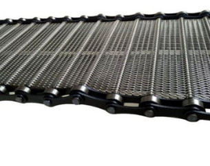 SS 304 Plain Weave Wire Mesh Flat Wire Mesh Belt For Dry Nuts Roasting Machine