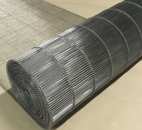 SS304 SS316 Flat Mesh Type Conveyor Belt Wire For Chocolate Biscuit Conveying
