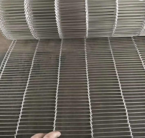 Flat Flex Metal Food Processing Mesh Belt Wire For Conveyor