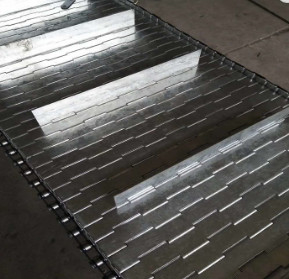Perforated 430 Stainless Steel Chip Conveyor Chain Plate Belt